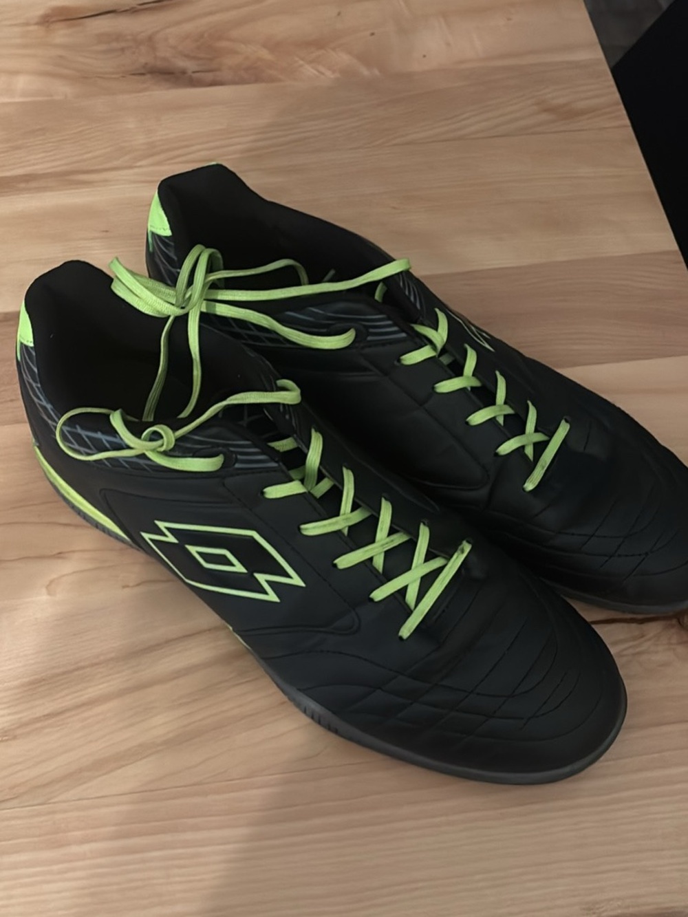 Olloto Men’s Black Indoor Soccer Shoes with Lime Accents